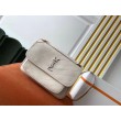 Borsa media Saint Laurent Niki agnello bianca