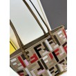 Bora Pari all'originale replica piccola Roll Tote Fendi tela con ricamo FF multicolore