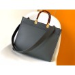 Borse Replica tote media Fendi Sunshine nera con logo pitone