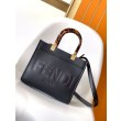 Bora Pari all'originale replica tote piccola Fendi Sunshine vitello nera