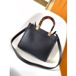 Bora Pari all'originale replica tote piccola Fendi Sunshine vitello nera