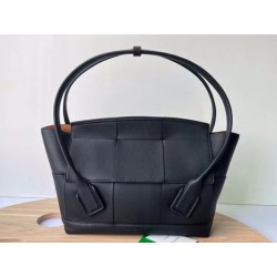 Bottega Veneta Arco Medium Borse Replica Alta Qualità Nero Granulato