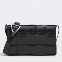 Bottega Veneta Cassett Borsa vitello stropicciata nera
