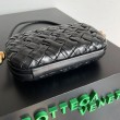 Bottega Veneta Nodo Minaudiere Su Cinturino Nero Foulard Intreccio 