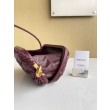 Bottega Veneta Nodo Minaudiere Sulla Tracolla Foulard Barolo Intreccio 
