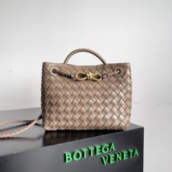 Borsa piccola Bottega Veneta Andiamo Praline Intrecciato agnello Replica qualità specchio Replica Perfette Borsa piccola Bottega Veneta Andiamo Praline Intrecciato agnello imitazioni