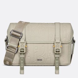 Riproduzione Fedele Borse Replica Alta Qualità a tracolla Dior Hit the Road Flap beige Gravity imitazioni