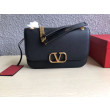 fedele Valentino Medium Vlock Borse a tracolla Nero Vitello fedele Valentino Medium Vlock Borse a tracolla Nero Vitello