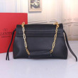 fedele Valentino Medium VRing Chain Borse Replica Nero Grainy Calfskin fedele Valentino Medium VRing Chain Borse Replica Nero Grainy Calfskin