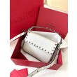 fedele Valentino Rockstud Pouch Borse Firmate Replica Bianco Granulato