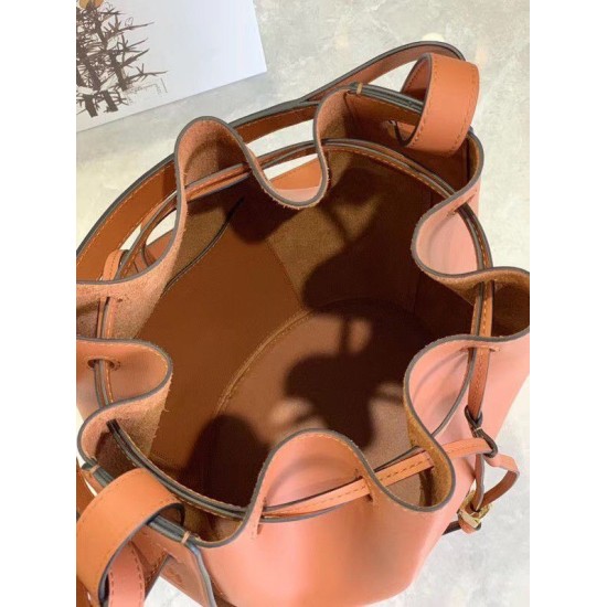 Replica Perfette Loewe Medium Balloon Bucket Borse  Camel Calfskin imitazioni