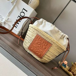Loewe Drawstring Bucket Borse Firmate Replica Foglia di palma e vitello marrone qualità specchio Replica Perfette Loewe Drawstring Bucket Borse Firmate Foglia di palma e vitello marrone imitazioni