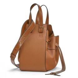 Replica Perfette Loewe Mini Hammock Drawstring Borse Firmate  Brown imitazioni