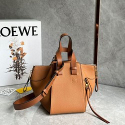 Loewe Compact Hammock Borsa Light Caramel Grained Calfskin Replica qualità specchio Replica Perfette Loewe Compact Hammock Borsa Light Caramel Grained Calfskin imitazioni