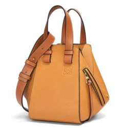Replica Perfette Loewe Compact Hammock Borsa Light Caramel Grained Calfskin imitazioni