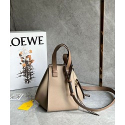 Loewe Compact Borse Imitazioni Hammock vitello grana sabbia