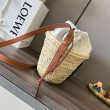 Loewe Drawstring Bucket Borse Firmate Replica Foglia di palma e vitello marrone