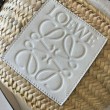 Loewe Drawstring Bucket Borsa Palm Leaf e vitello bianca