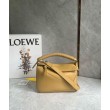 Loewe Puzzle Piccolo Borse Replica Sahara Vitello con Manico Intrecciato