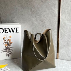 Loewe Puzzle Medium Fold Tote Borsa Dark Green Vitello Replica qualità specchio Replica Perfette Loewe Puzzle Medium Fold Tote Borsa Dark Green Vitello imitazioni