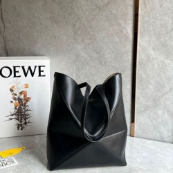 Loewe Puzzle Medium Fold Tote Qualità superiore replica Nero Vitello Replica qualità specchio Replica Perfette Loewe Puzzle Medium Fold Tote Qualità superiore replica Nero Vitello imitazioni