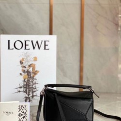 Loewe Mini Puzzle Replica Perfetta Nero Vitello qualità specchio Replica Perfette Loewe Mini Puzzle Perfetta Nero Vitello imitazioni
