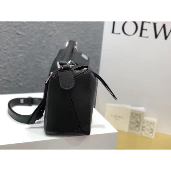 Replica Perfette Loewe Piccolo Puzzle Borsa Nero Vitello imitazioni
