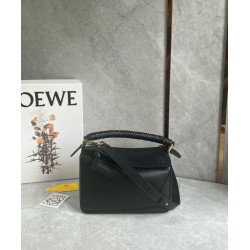 Loewe Puzzle Piccolo Qualità superiore replica Nero Vitello con Manico Intrecciato