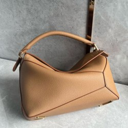 Loewe Puzzle Medium Borse Replica Toffee Grained Calfskin qualità specchio Replica Perfette Loewe Puzzle Medium Borse Toffee Grained Calfskin imitazioni