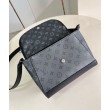 LV Pulse Messenger Borse Replica tela monogram Eclipse M12681