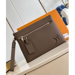 Louis Vuitton Takeoff Pouch Louis Vuitton Aerogram moka M11485