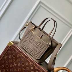 Qualità Specchio Replica Borse Imitazioni bandoliera Inside Out BB Louis Vuitton Neverfull e monogramma M12109 Riproduzione Fedele Borse Imitazioni bandoliera Inside Out BB Louis Vuitton Neverfull e monogramma M12109 imitazioni