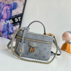Qualità Specchio Replica Louis Vuitton Vanity Chain Pouch vitello monogram M12427 Riproduzione Fedele Louis Vuitton Vanity Chain Pouch vitello monogram M12427 imitazioni