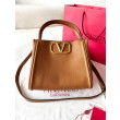 Valentino Alltime Medium Borsa Marrone vitello granata Valentino Alltime Medium Borsa Marrone vitello granata