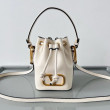 Valentino VLogo Signature Mini Bucket Borsa Bianco Calfskin Valentino VLogo Signature Mini Bucket Borsa Bianco Calfskin