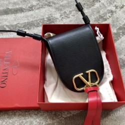 Qualità Specchio Replica Valentino Piccolo Vring Crossbody Borsa Nero Capra Riproduzione Fedele Valentino Piccolo Vring Crossbody Borsa Nero Capra imitazioni