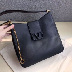 Qualità Specchio Replica Valentino Vsling Hobo Borsa Nero Vitello Granato Riproduzione Fedele Valentino Vsling Hobo Borsa Nero Vitello Granato imitazioni