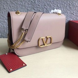Qualità Specchio Replica Valentino Medium Vlock Borse a tracolla Poudre Calfskin Riproduzione Fedele Valentino Medium Vlock Borse a tracolla Poudre Calfskin imitazioni
