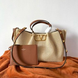Valentino Garavani Medium Straw Summer Tote Bora Pari all'originale replica Replica qualità specchio Replica Perfette Valentino Garavani Medium Straw Summer Tote Bora Pari all'originale replica imitazioni