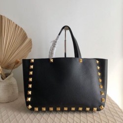 Qualità Specchio Replica Valentino Roman Stud Tote Borsa Nero Vitello Granulato Riproduzione Fedele Valentino Roman Stud Tote Borsa Nero Vitello Granulato imitazioni