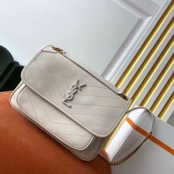 Qualità Specchio Replica Borsa media Saint Laurent Niki agnello bianca Riproduzione Fedele Borsa media Saint Laurent Niki agnello bianca imitazioni