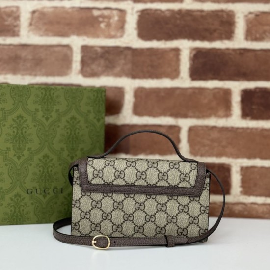 Replica Gucci 837466 Perfetta a tracolla maxi Softbit oversize in suede Marrone Imitazioni Replica qualità specchio Gucci 837466 Perfetta a tracolla maxi Softbit oversize in suede Marrone