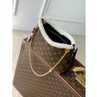 Borse Replica a spalla LV CarryAll BB M26568