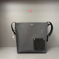 Replica Perfetta hobo da uomo LV Verso M27022 Nera
