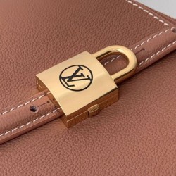 Qualità superiore replica tote LV Low Key Duffle M26688 Marrone
