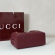 Gucci 815214 Borsa tote media GG Emblem in pelle goffrata nera