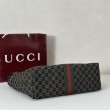 Gucci 815214 Imitazioni borse griffate tote media GG Emblem in pelle goffrata rossa