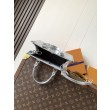 LV Borsa tote Onthego PM M26373 Argento