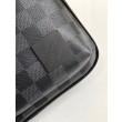 Borsa a tracolla LV Avenue Damier Graphite Canvas N45302