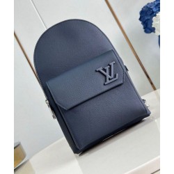 Borsa a tracolla pilota LV blu navy LV Aerogram M11601